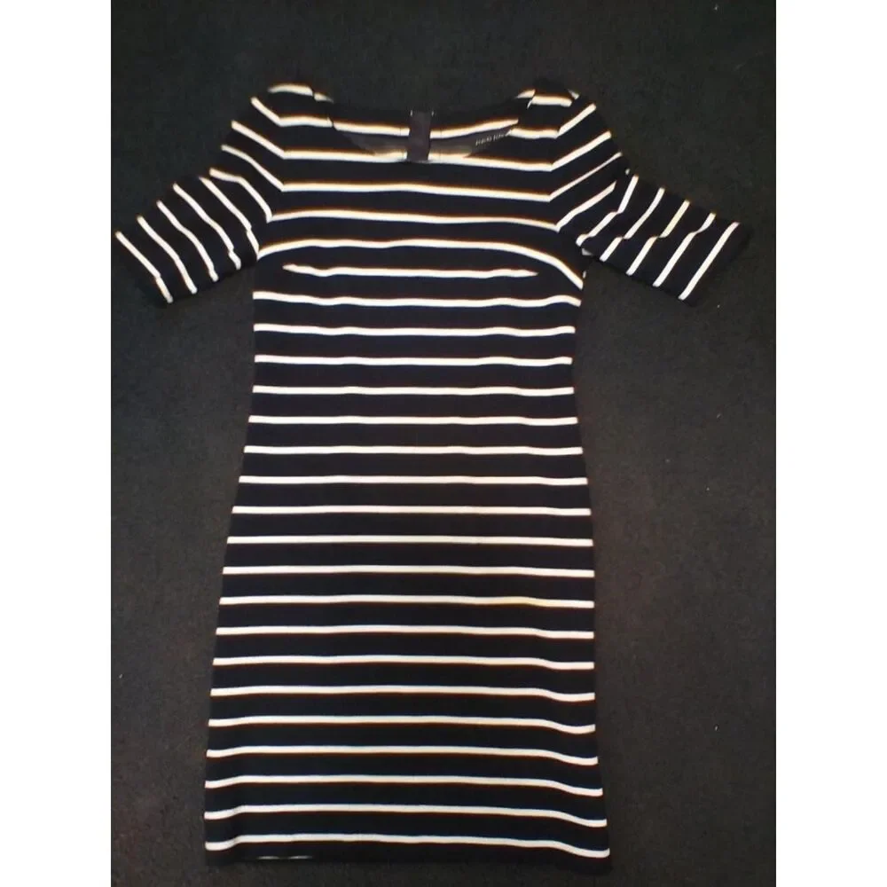 Banana Republic Bodycon Dress Womens 0 Black White Striped Short Sleeve Zip Back